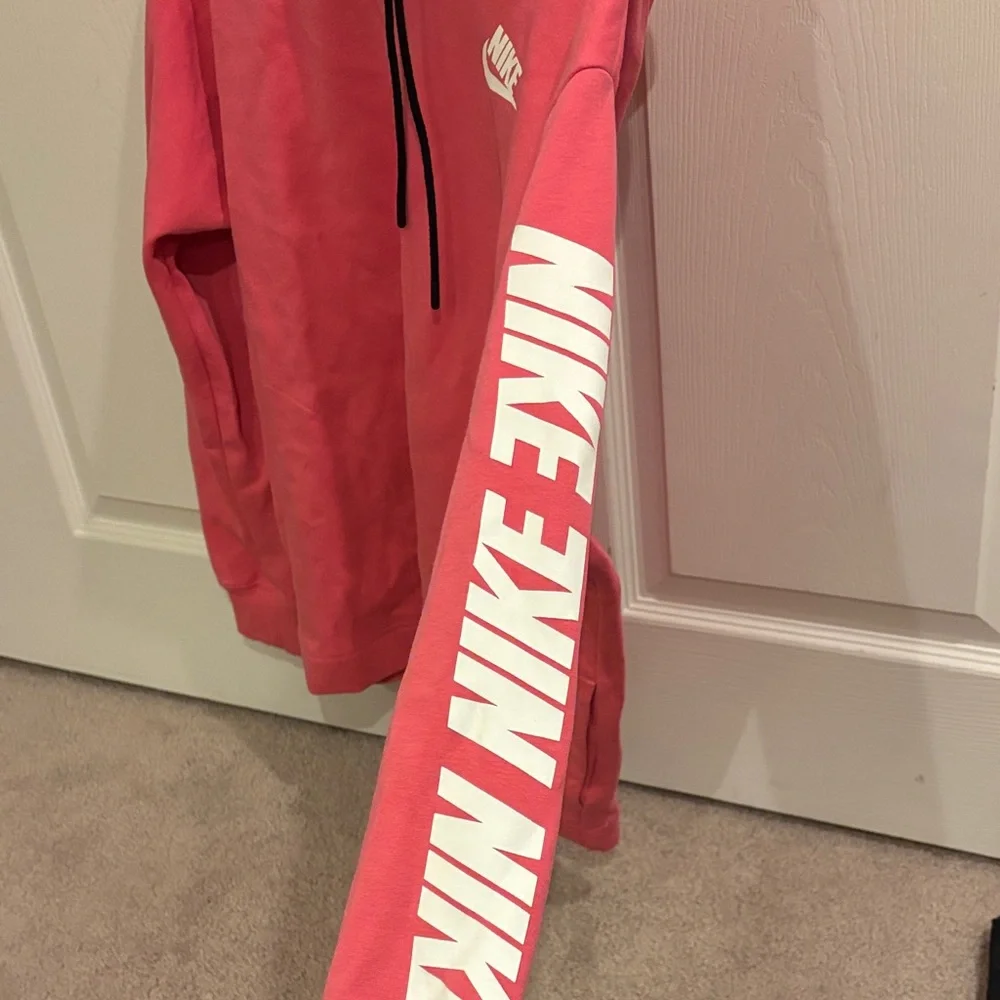 Nike Womens Pink Hoodie - Picture 3 of 5
